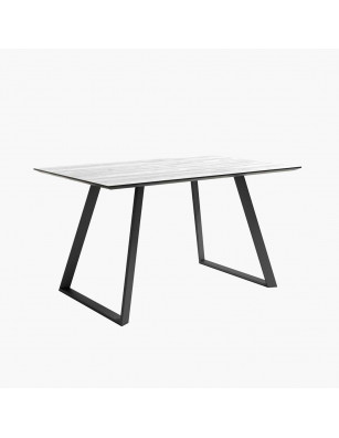 Mesa de comedor NORB