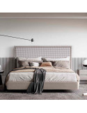 Cama flotante tapizada TOP