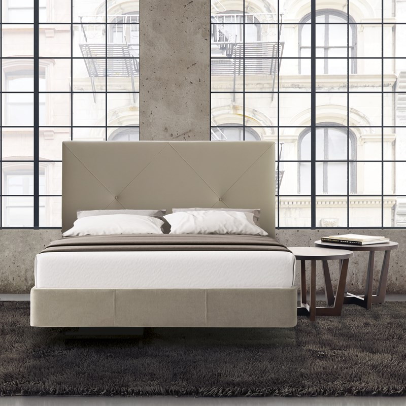 Cama flotante tapizada TOP