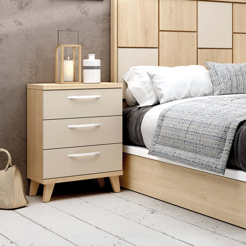 Mesita de noche tres cajones NILO