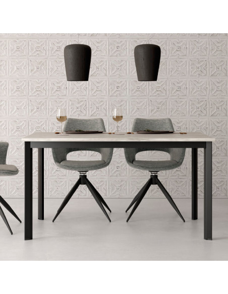 Mesa de comedor LEO