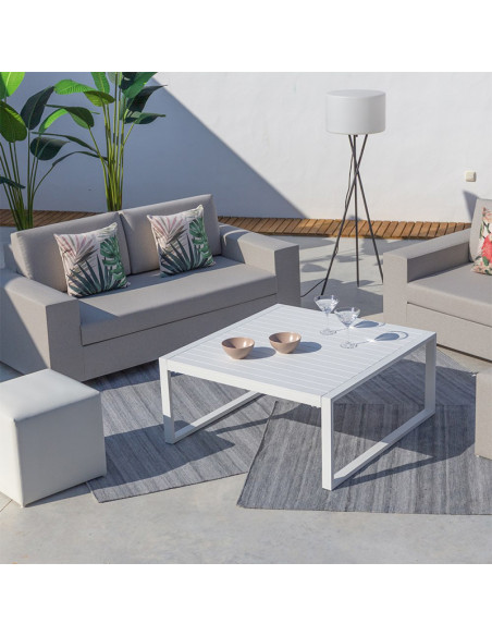 Mesa auxiliar exterior RIA