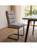 Silla de salón tapizada ANDREA