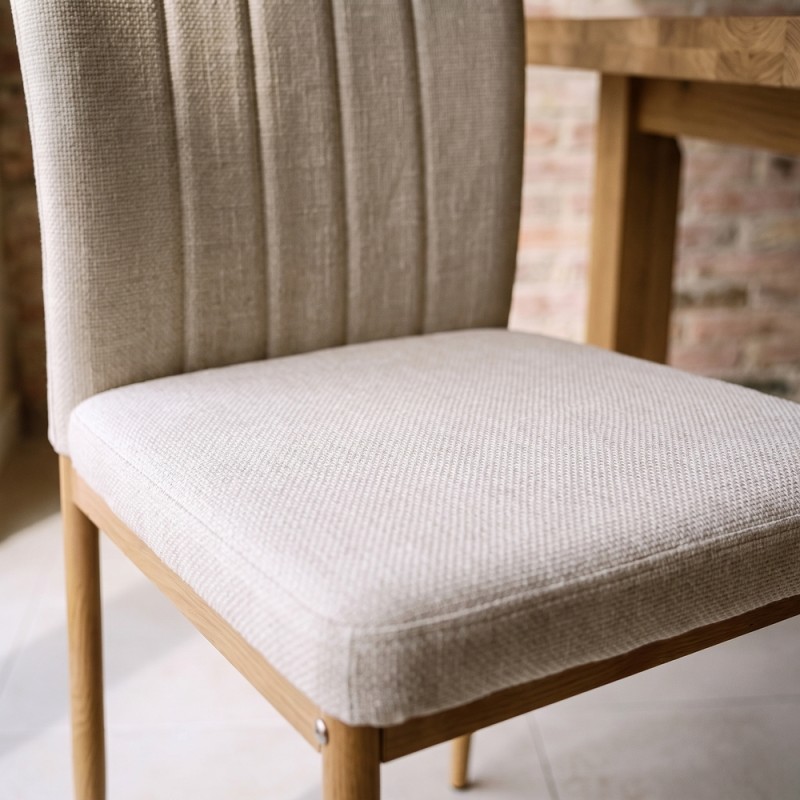Silla de salón tapizada NEREA