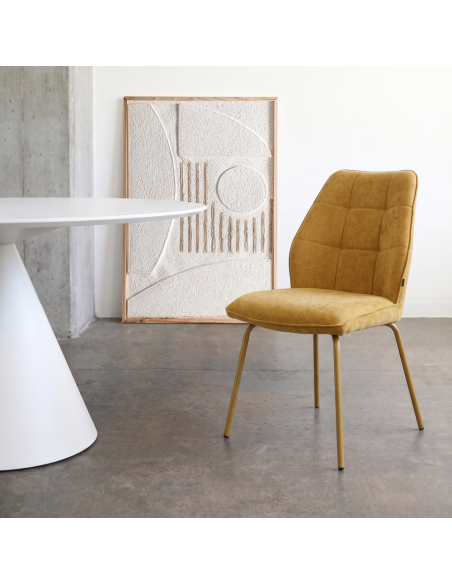 Silla de salón tapizada YARA II